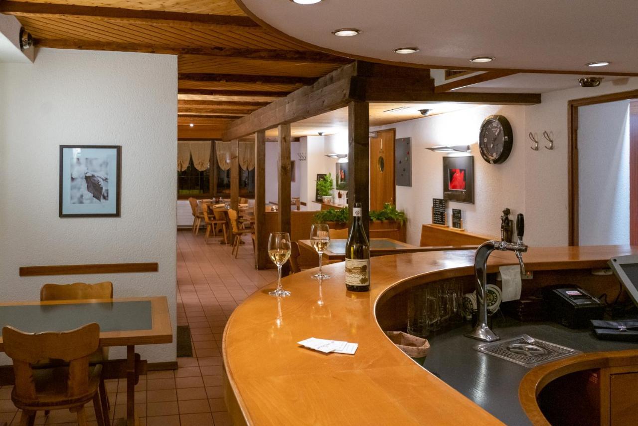 Auberge du Prévoux Le Locle Esterno foto