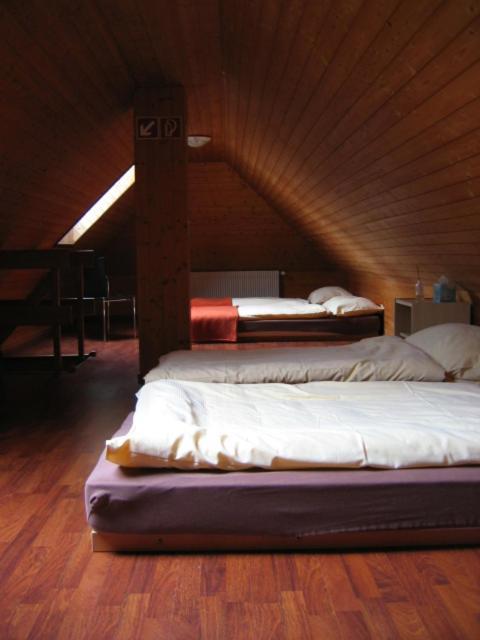 Auberge du Prévoux Le Locle Esterno foto