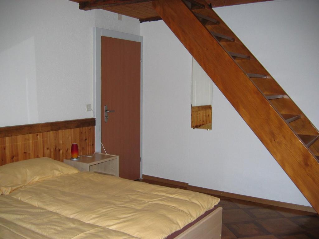 Auberge du Prévoux Le Locle Camera foto